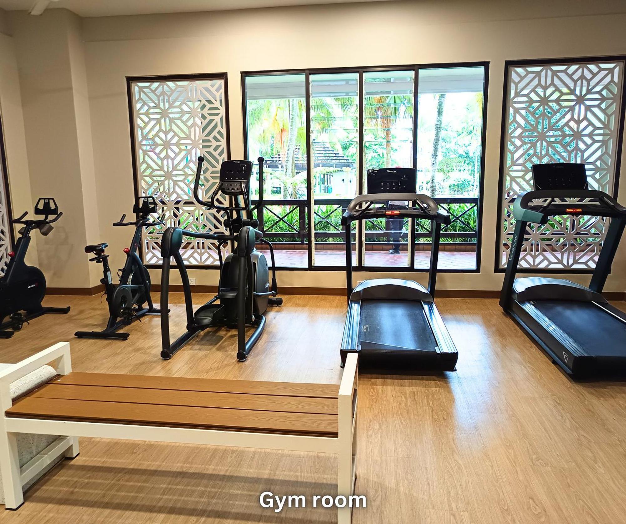 Costa Mahkota View 1-bedroom, 2 Queen Beds, 600mbps Wifi Apartment *