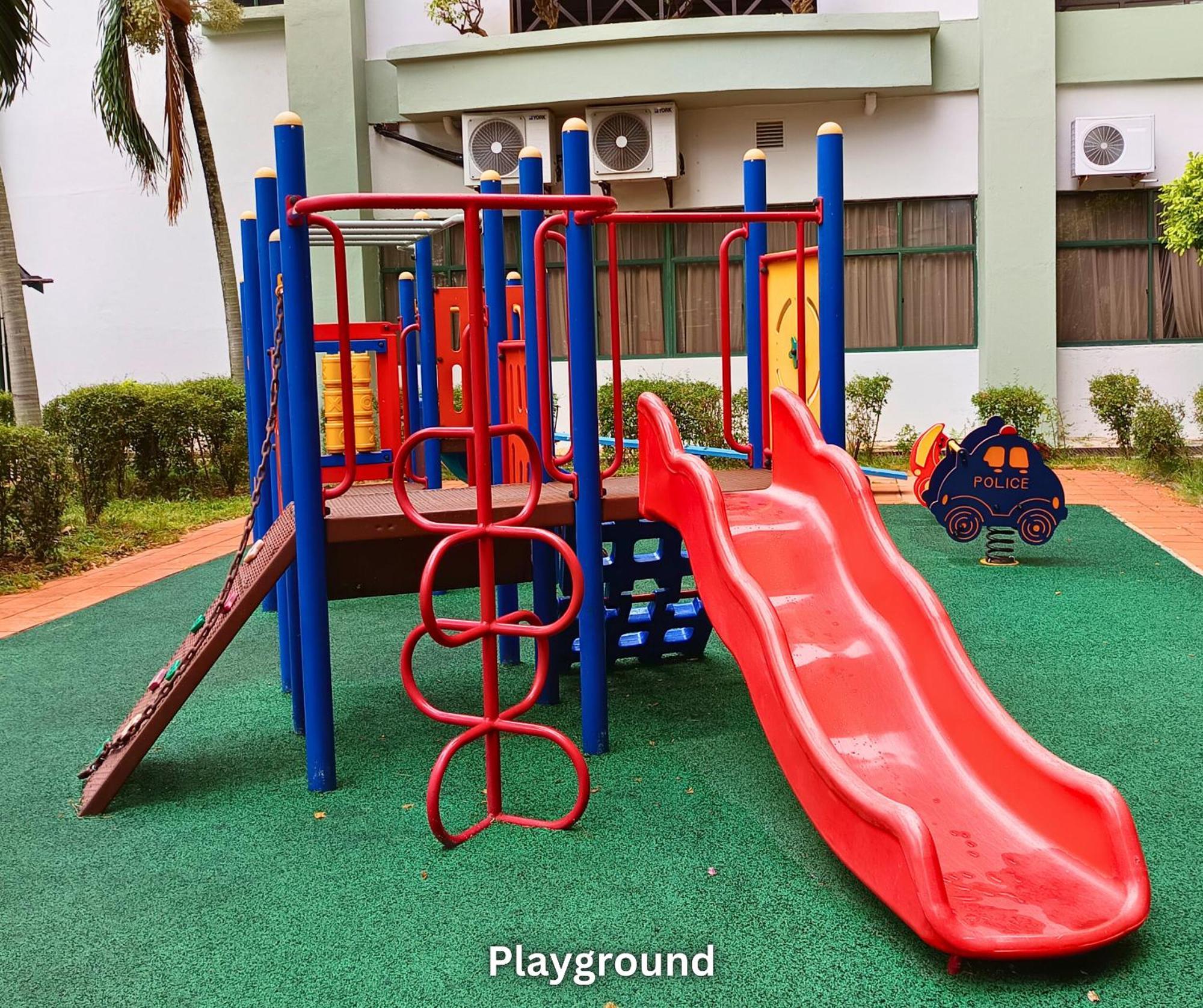 Costa Mahkota View 1-bedroom, 2 Queen Beds, 600mbps Wifi Apartment